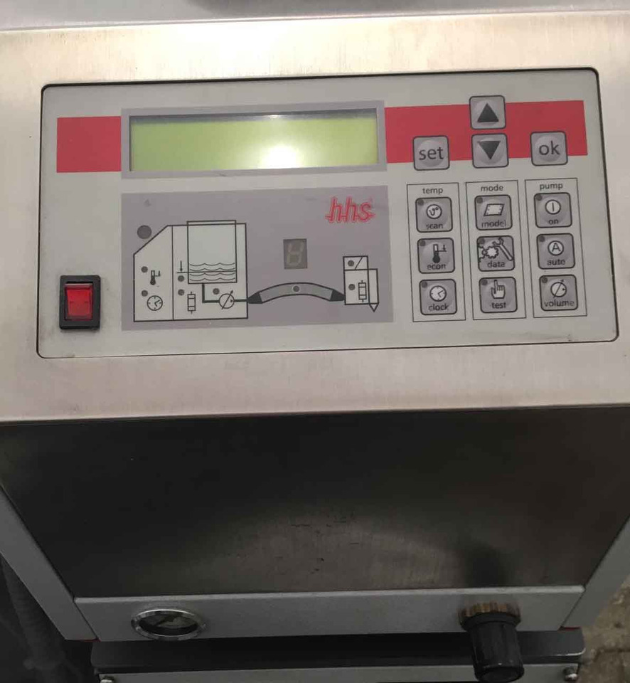 Baumer HHS hotmelt gluing system with C 1100-8 controller and hotmelt tank HHS HMP-04-1x2-PDE - מכונות קיפול: תמונה 2 Baumer HHS hotmelt gluing system with C 1100-8 controller and hotmelt tank HHS HMP-04-1x2-PDE - מכונות קיפול: תמונה 2