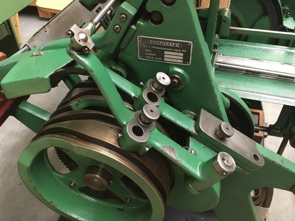 מכונת הדפסה Brehmer 39 3/4-2 semi-automatic book block thread sewing machine: תמונה 14