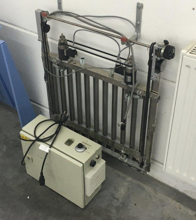 GUK SM 50-2 cutting machine with feeder - מכונת הדפסה: תמונה 2 GUK SM 50-2 cutting machine with feeder - מכונת הדפסה: תמונה 2