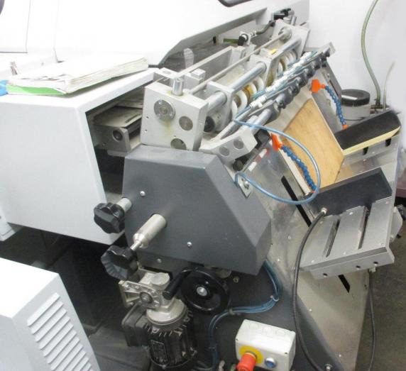 Heidelberg Eurobind HE 1200 four-clamp perfect binder - מכונת כריכה: תמונה 3 Heidelberg Eurobind HE 1200 four-clamp perfect binder - מכונת כריכה: תמונה 3
