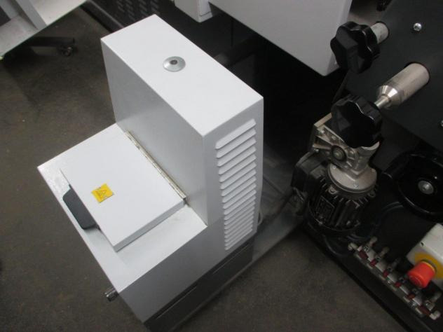 Heidelberg Eurobind HE 1200 four-clamp perfect binder - מכונת כריכה: תמונה 5 Heidelberg Eurobind HE 1200 four-clamp perfect binder - מכונת כריכה: תמונה 5