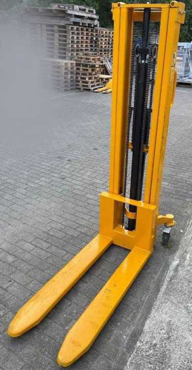 High lift stacker HS 1029 - מערים: תמונה 1 High lift stacker HS 1029 - מערים: תמונה 1