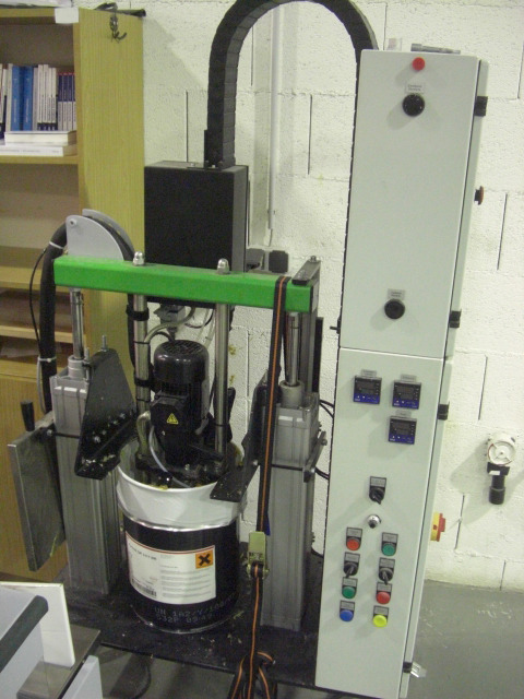 Horizon BQ 470 Four Tongs Hot Glue Binder - מכונת כריכה: תמונה 5 Horizon BQ 470 Four Tongs Hot Glue Binder - מכונת כריכה: תמונה 5