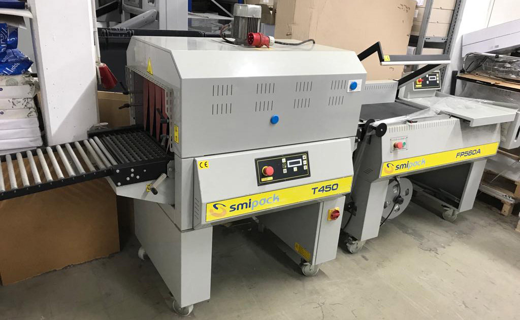 Smipack FP 560 A semi-automatic angle welder with Smipack T 450 single-chamber shrink tunnel - מכונת אריזה: תמונה 2 Smipack FP 560 A semi-automatic angle welder with Smipack T 450 single-chamber shrink tunnel - מכונת אריזה: תמונה 2