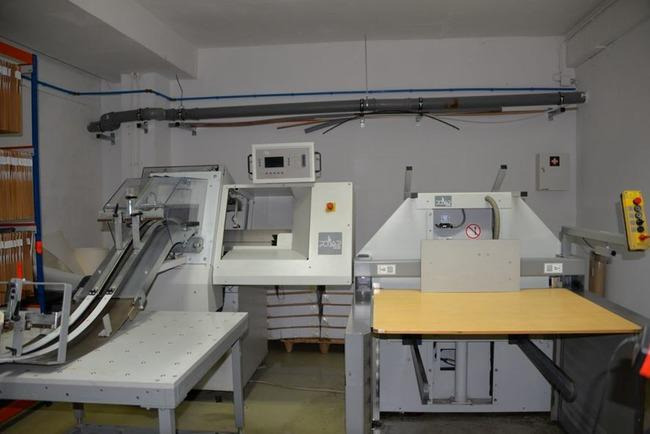 Solo punch Label Die cutter POLAR Mohr model DC-M - מכונת חיתוך נייר: תמונה 1 Solo punch Label Die cutter POLAR Mohr model DC-M - מכונת חיתוך נייר: תמונה 1