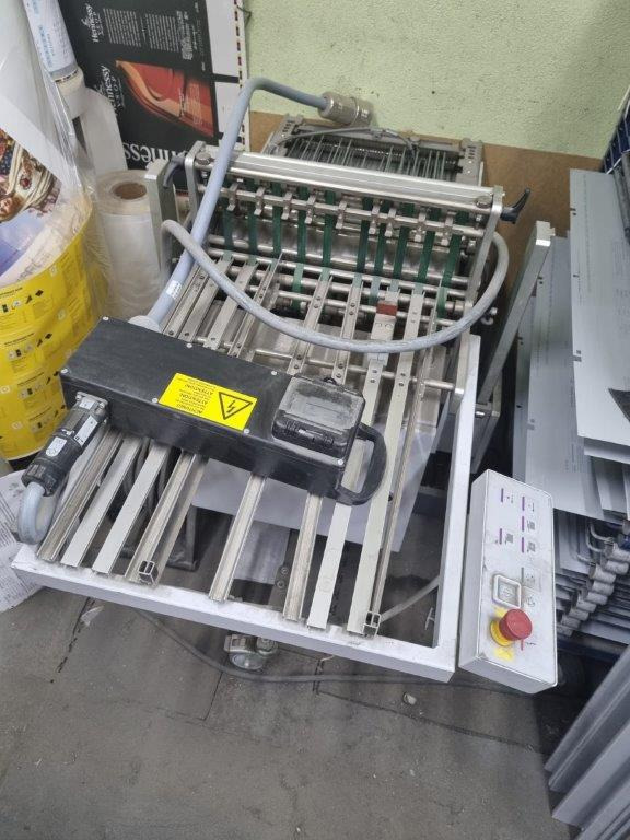 Small sized mobile stack delivery Heidelberg Stahlfolder STA 41 F MKE - מכונות קיפול: תמונה 1 Small sized mobile stack delivery Heidelberg Stahlfolder STA 41 F MKE - מכונות קיפול: תמונה 1