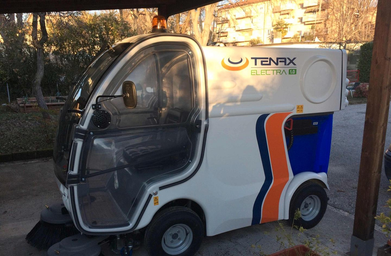 Tenax electra 1.0 - מטאטא כבישים: תמונה 1 Tenax electra 1.0 - מטאטא כבישים: תמונה 1