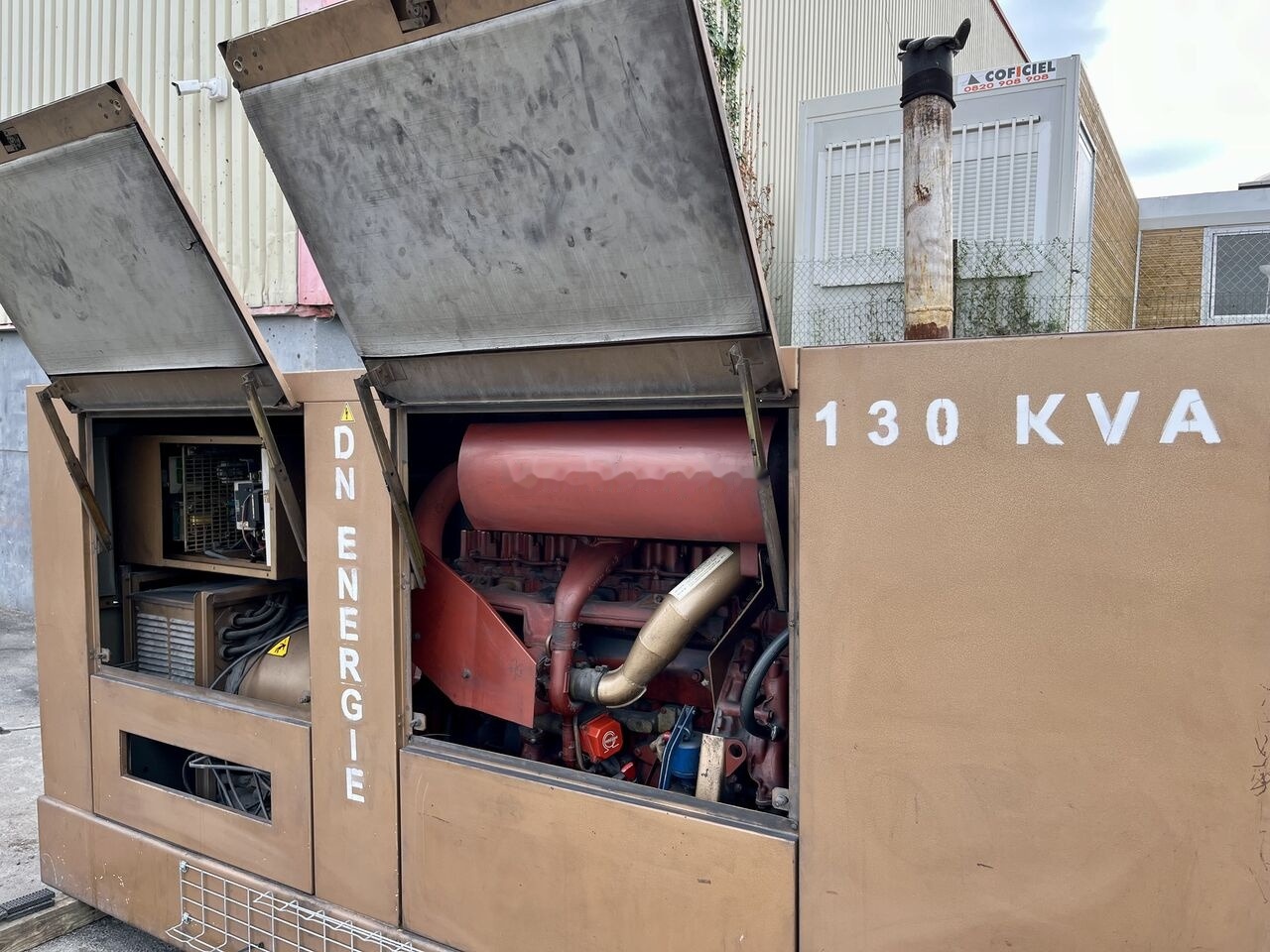 Renault 130 Kva diesel - ערכת גנרטורים: תמונה 2 Renault 130 Kva diesel - ערכת גנרטורים: תמונה 2