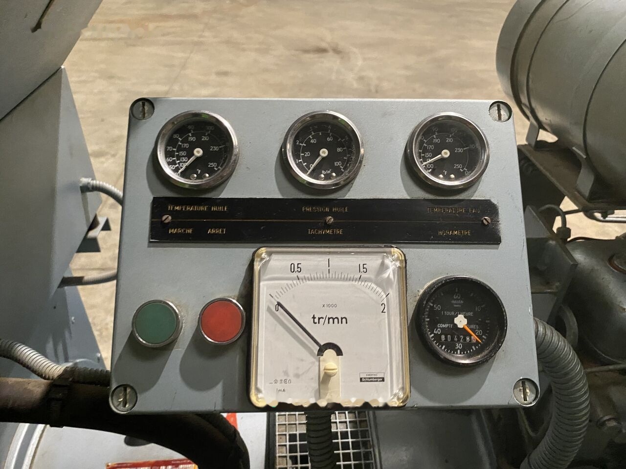 הַחכָּרָה SDMO 70 kVa Perkins diesel SDMO 70 kVa Perkins diesel: תמונה 6 הַחכָּרָה SDMO 70 kVa Perkins diesel SDMO 70 kVa Perkins diesel: תמונה 6