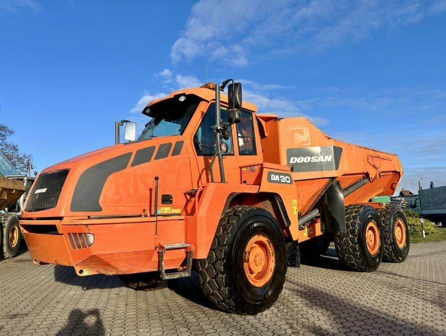 Doosan DA30 - מסיר פסולת מפרקי: תמונה 2 Doosan DA30 - מסיר פסולת מפרקי: תמונה 2