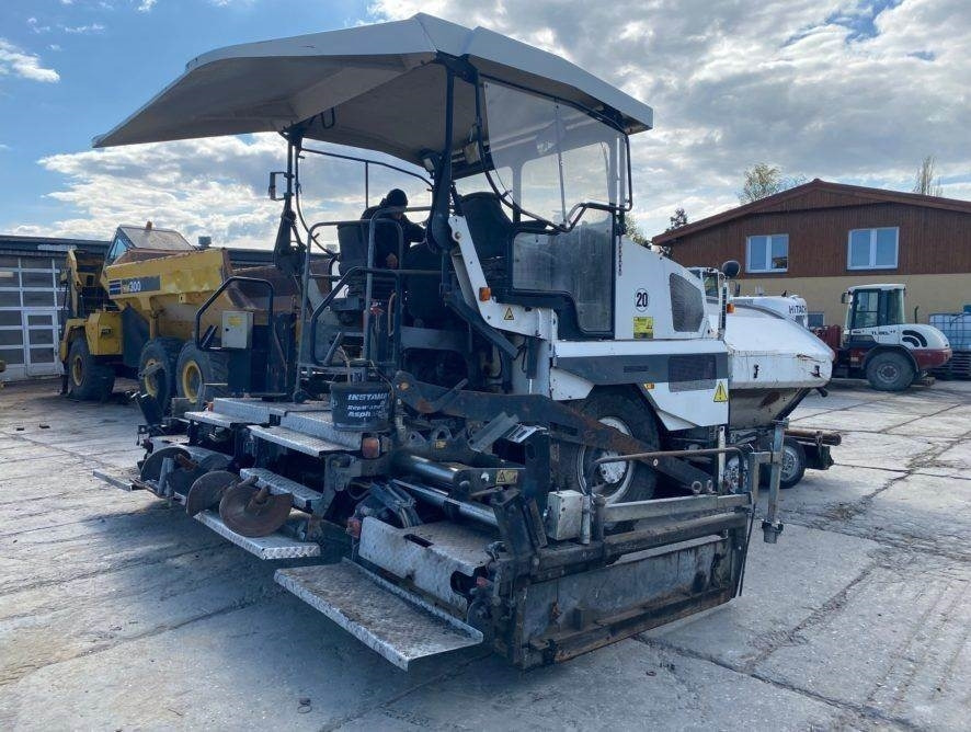 Dynapac DF 125 P/D - מרצף אספלט: תמונה 5 Dynapac DF 125 P/D - מרצף אספלט: תמונה 5