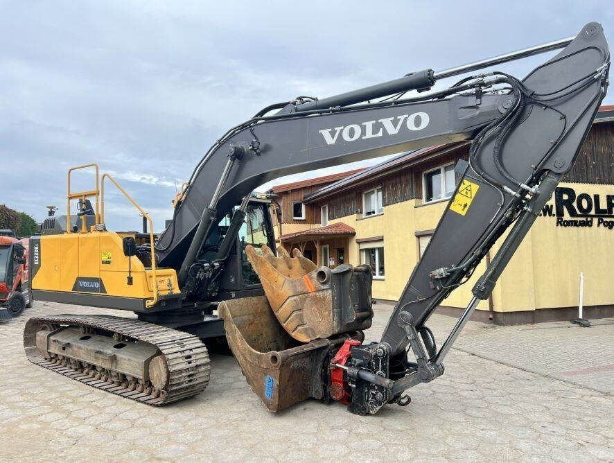 מחפר סורק Volvo EC220EL ROTOTILT + LEICA 3D GPS 2xbucket: תמונה 6