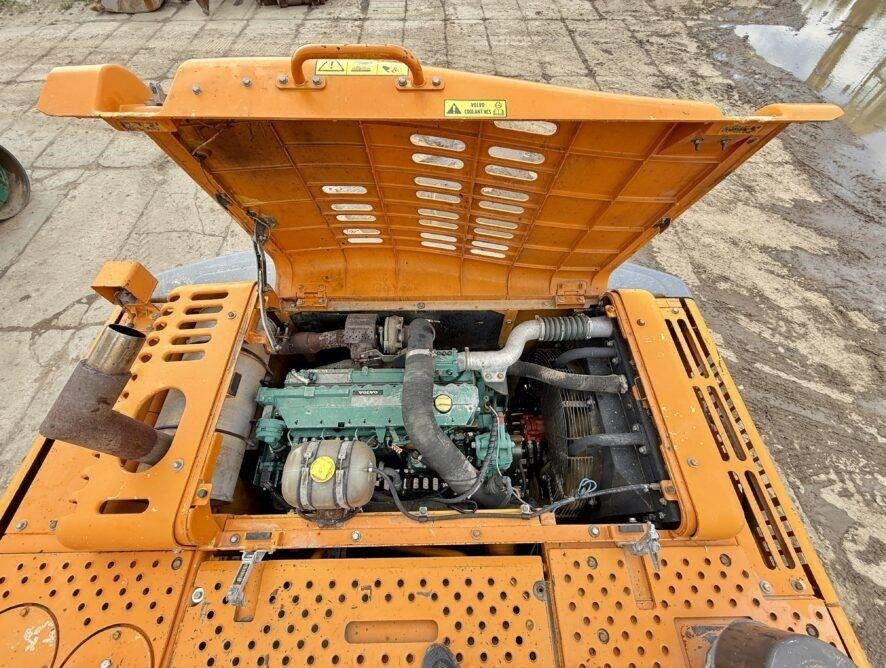 Volvo EC290CL - מחפר סורק: תמונה 3 Volvo EC290CL - מחפר סורק: תמונה 3