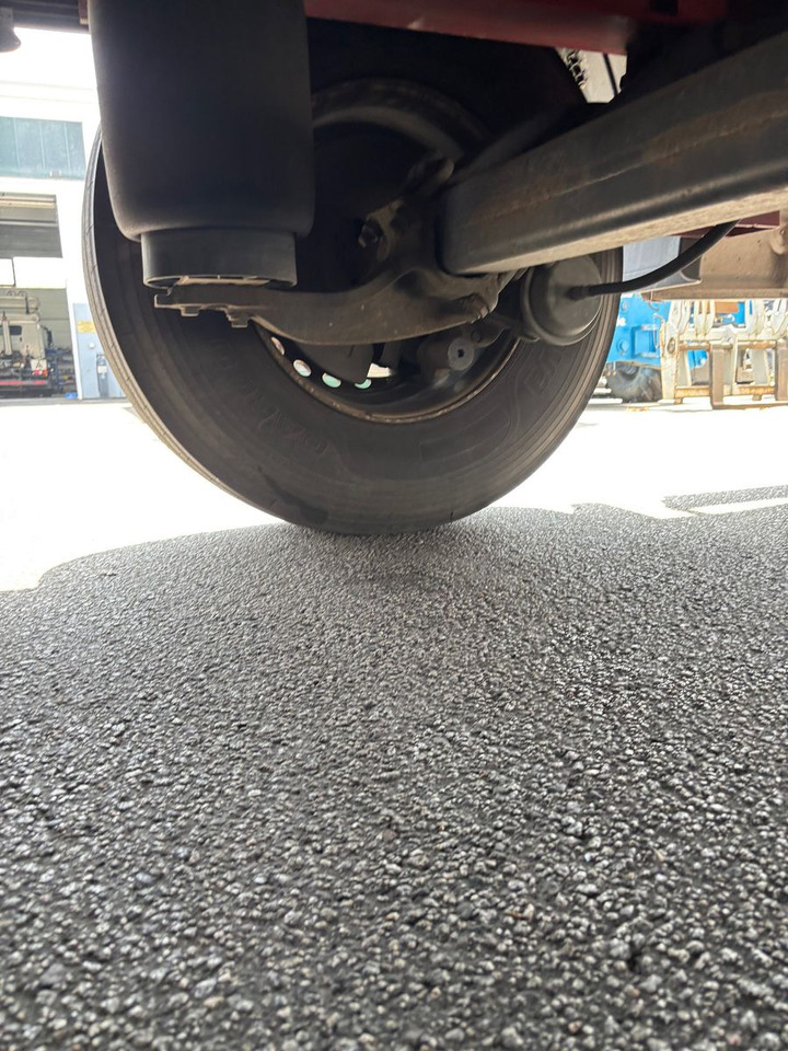 סמיטריילר עם וילונות צד Kässbohrer Maxima XS Standard/Luft/Scheiben: תמונה 10