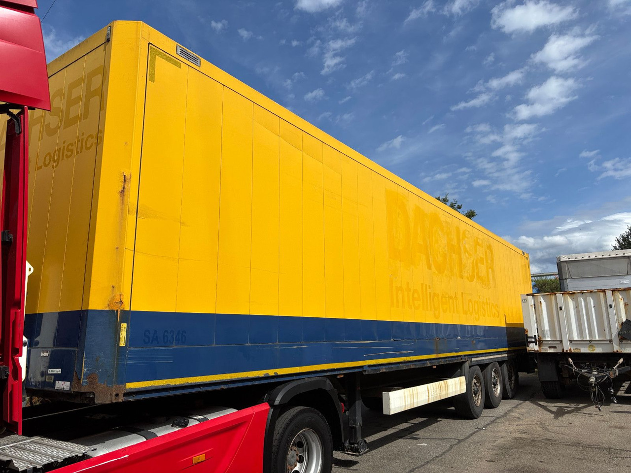 Krone SD Textilkoffer/Luft/Scheibe - סמיטריילר בתיבה סגורה: תמונה 1 Krone SD Textilkoffer/Luft/Scheibe - סמיטריילר בתיבה סגורה: תמונה 1