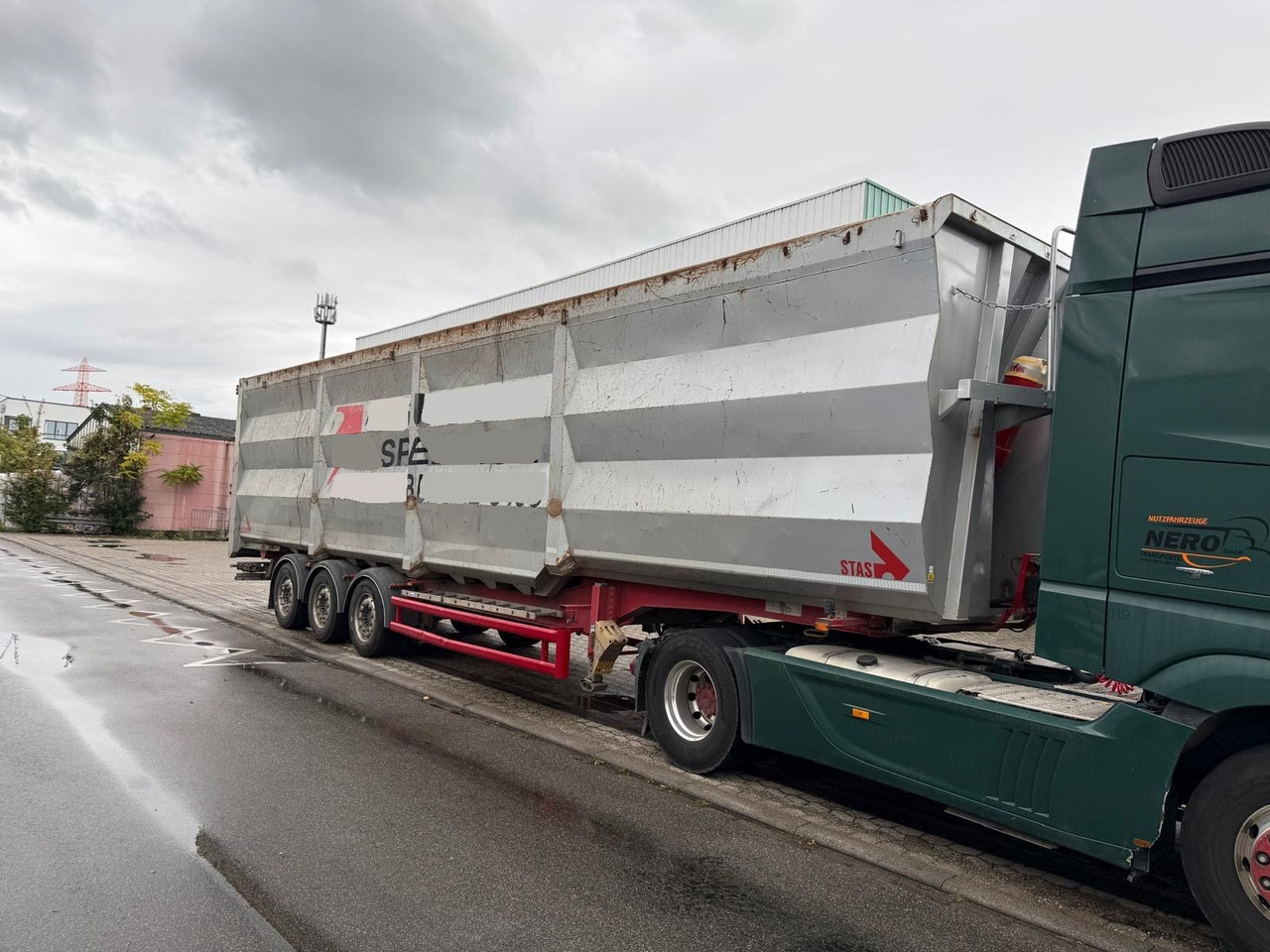 Lück SKF35 86m³/Alufelgen/SAF/Scheibe/Lift - סמיטריילר עם מזהיר: תמונה 2 Lück SKF35 86m³/Alufelgen/SAF/Scheibe/Lift - סמיטריילר עם מזהיר: תמונה 2