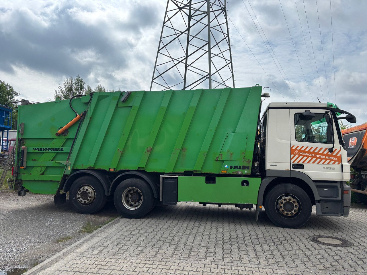 Mercedes-Benz 2532L EU5/Zöller Schüttung/VarioPress/Blatt-Luft - משאית אשפה: תמונה 2 Mercedes-Benz 2532L EU5/Zöller Schüttung/VarioPress/Blatt-Luft - משאית אשפה: תמונה 2