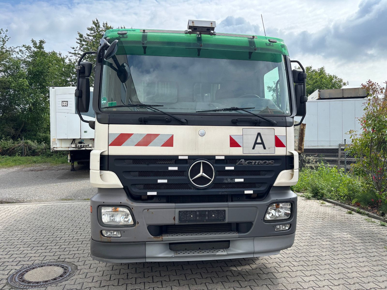Mercedes-Benz 2532L EU5/Zöller Schüttung/VarioPress/Blatt-Luft - משאית אשפה: תמונה 3 Mercedes-Benz 2532L EU5/Zöller Schüttung/VarioPress/Blatt-Luft - משאית אשפה: תמונה 3