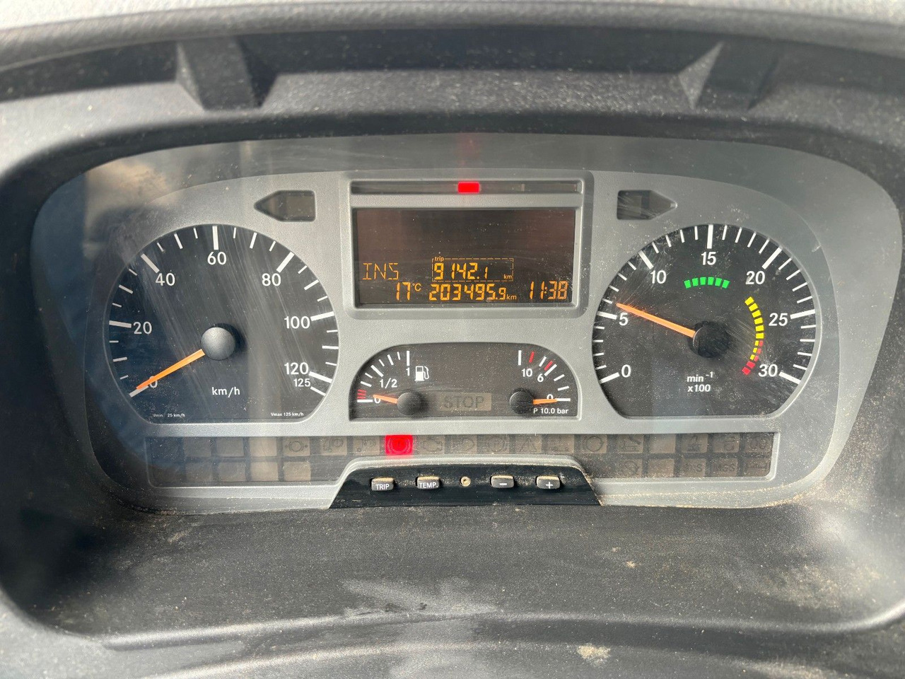 Mercedes-Benz 818 Kurze Radstand Blattfederung - כלי רכב מסחרי עם תיבה: תמונה 4 Mercedes-Benz 818 Kurze Radstand Blattfederung - כלי רכב מסחרי עם תיבה: תמונה 4