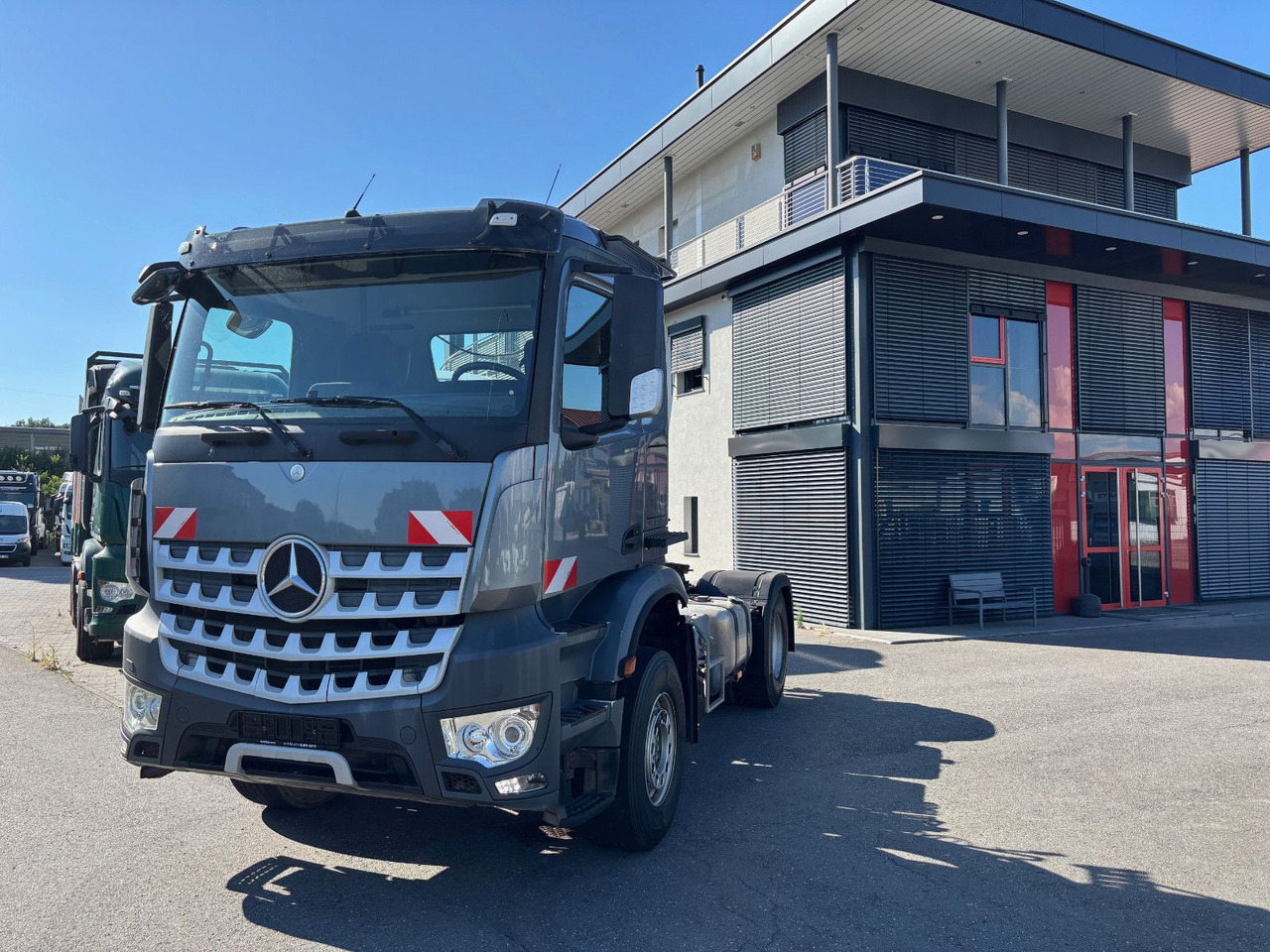 Mercedes-Benz Arocs 1842 Retarder/Kipphyd./Klima - יחידת טרקטור: תמונה 1 Mercedes-Benz Arocs 1842 Retarder/Kipphyd./Klima - יחידת טרקטור: תמונה 1