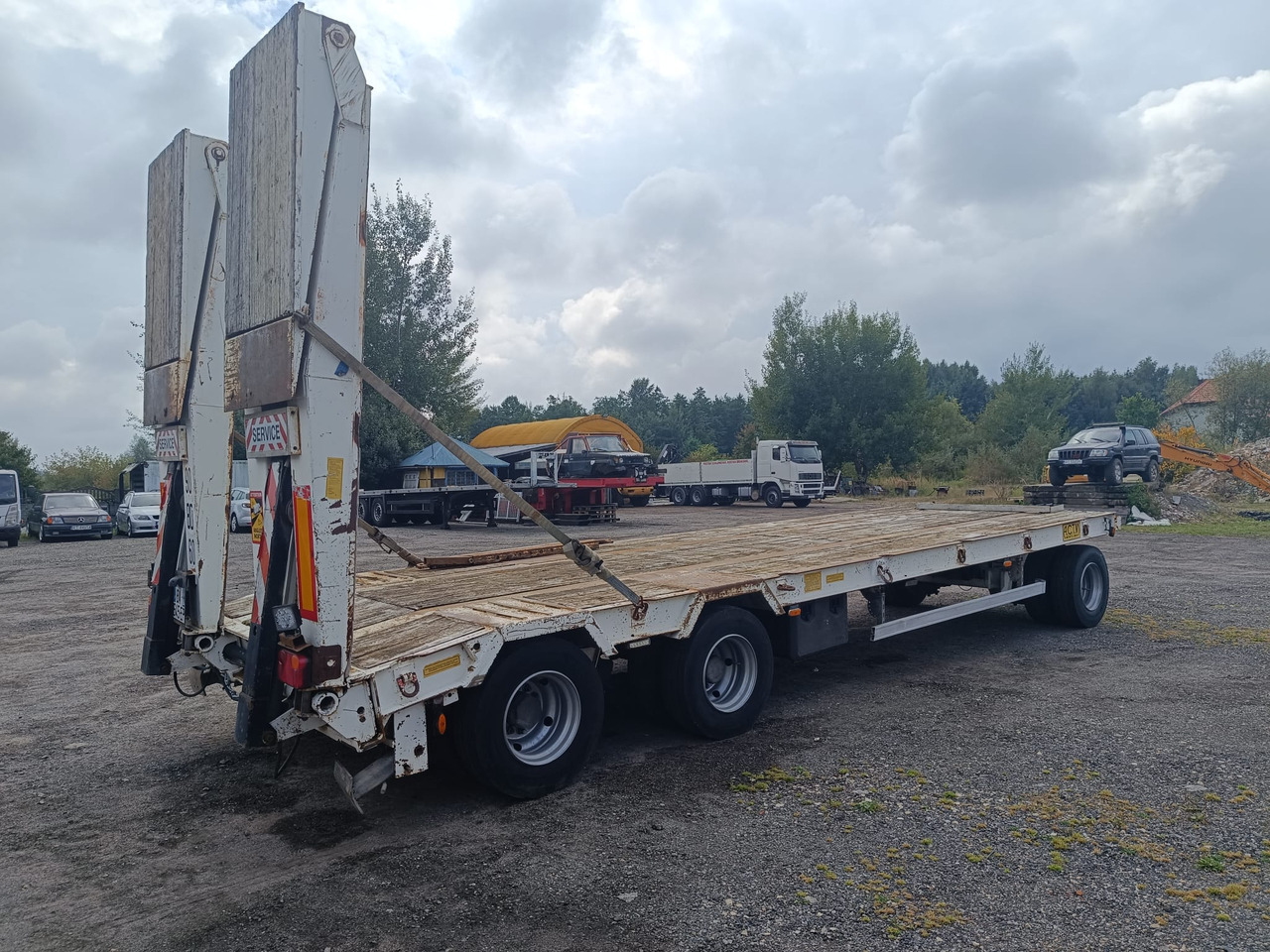 ACTM 3 osie  8m x 2,55 m lad 25 T - קרון נגרר עם מטען נמוך: תמונה 3 ACTM 3 osie  8m x 2,55 m lad 25 T - קרון נגרר עם מטען נמוך: תמונה 3