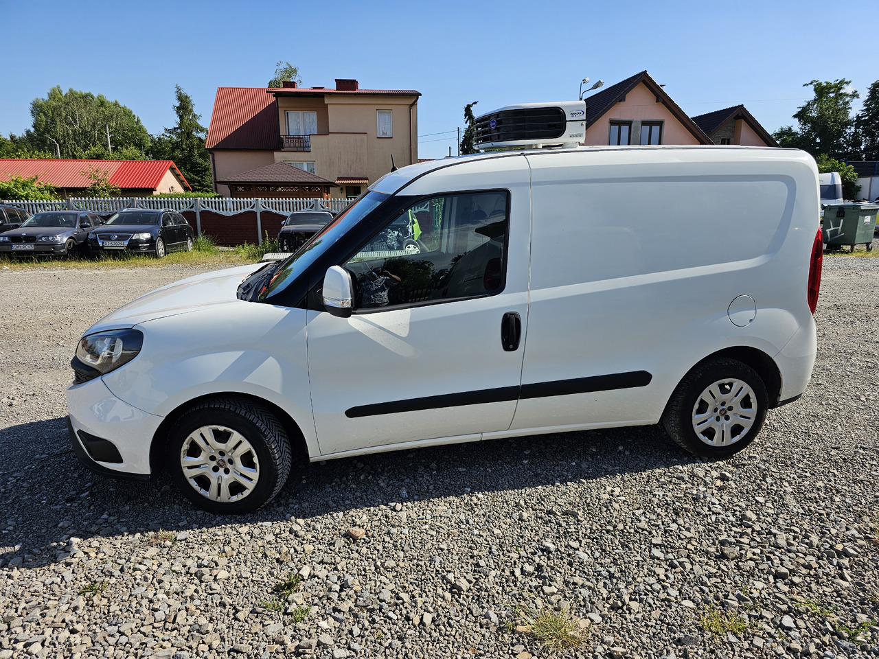 FIAT DOBLO CHLODNIA MROZNIA CARRIER KLIMA EURO6 - כלי רכב מסחרי לקירור: תמונה 5 FIAT DOBLO CHLODNIA MROZNIA CARRIER KLIMA EURO6 - כלי רכב מסחרי לקירור: תמונה 5