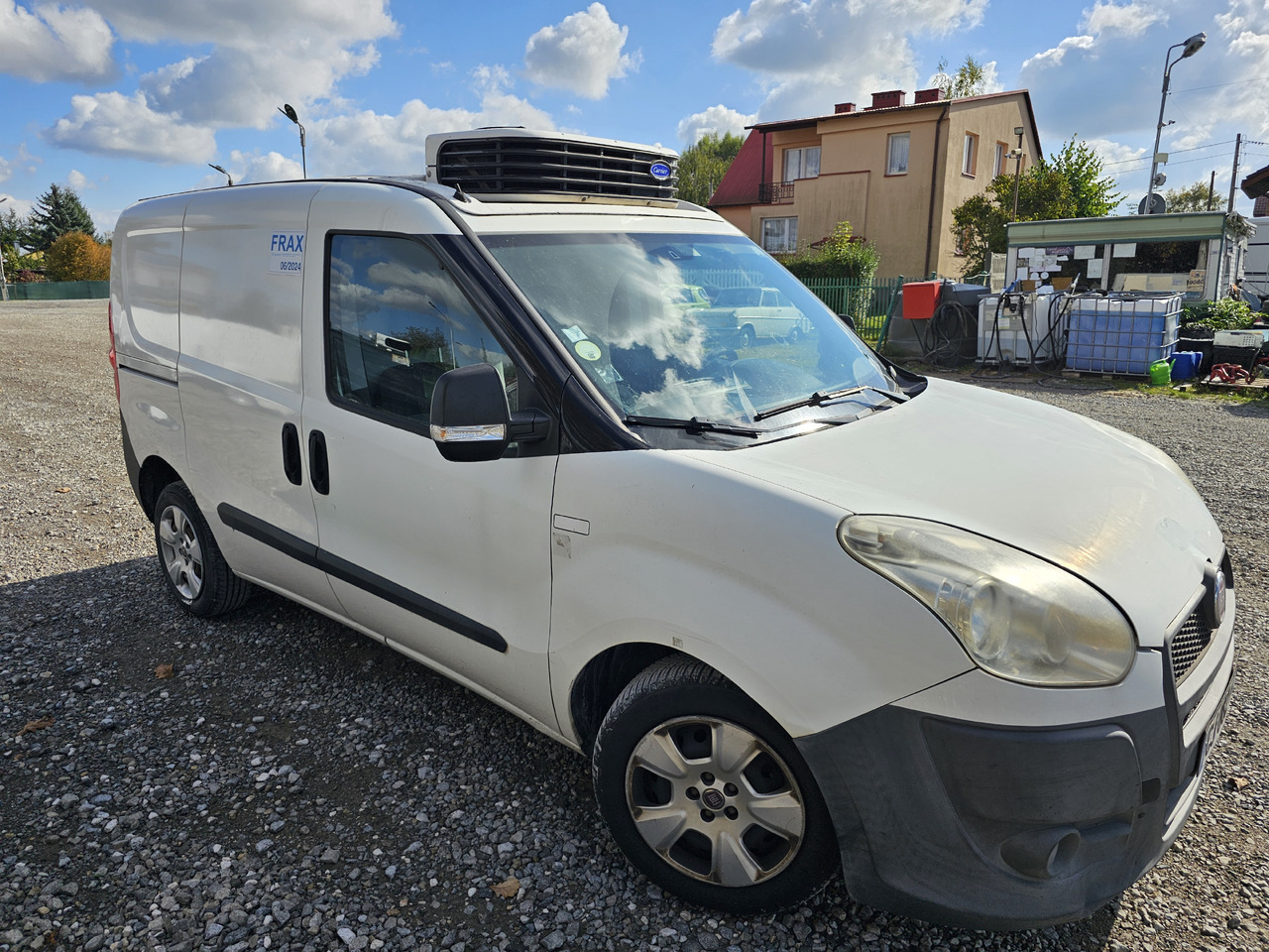 Fiat Doblo chlodnia mroznia carrier +230v - 18 C euro5 - כלי רכב מסחרי לקירור: תמונה 1 Fiat Doblo chlodnia mroznia carrier +230v - 18 C euro5 - כלי רכב מסחרי לקירור: תמונה 1