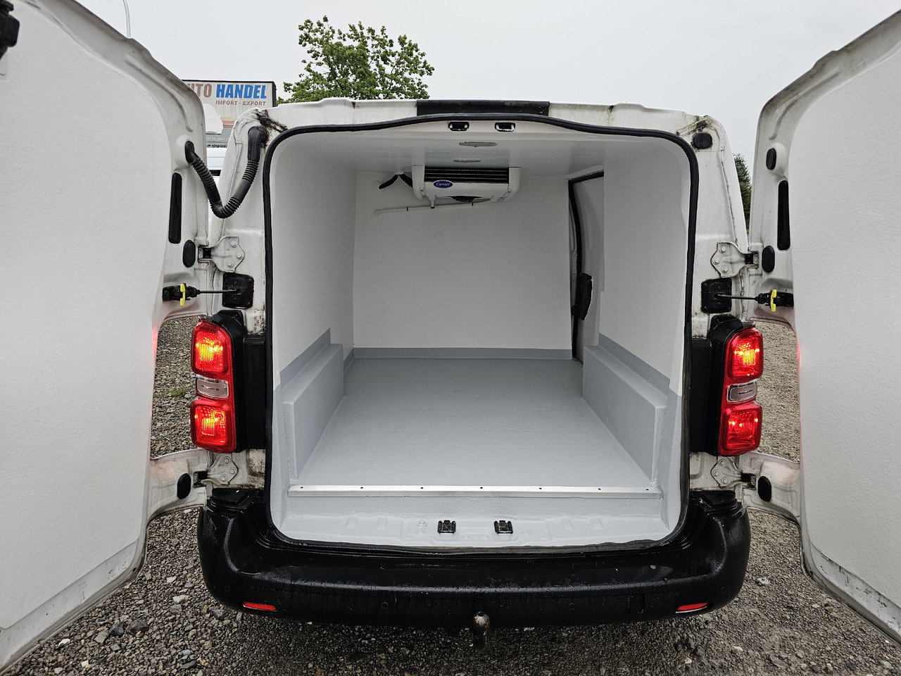 PEUGEOT Expert CHLODNIA THERMOKING KLIMA EURO6 - כלי רכב מסחרי לקירור: תמונה 2 PEUGEOT Expert CHLODNIA THERMOKING KLIMA EURO6 - כלי רכב מסחרי לקירור: תמונה 2