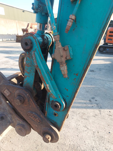 2017 Kobelco SK140SR LC-5 - מחפר: תמונה 5 2017 Kobelco SK140SR LC-5 - מחפר: תמונה 5
