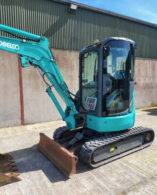 KOBELCO SK28SR-6 - מיני מחפר: תמונה 3 KOBELCO SK28SR-6 - מיני מחפר: תמונה 3