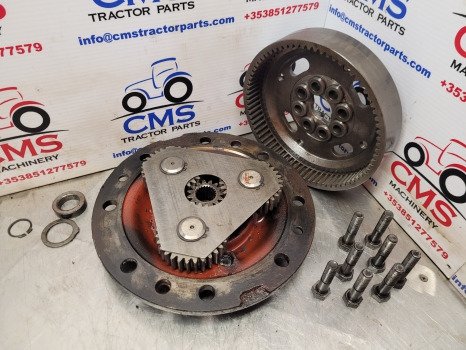 Carraro 709 Case Ford 6410, 5610, 6610 Front Axle Hub Reduction Kit 83984366 - סרן קדמי: תמונה 2 Carraro 709 Case Ford 6410, 5610, 6610 Front Axle Hub Reduction Kit 83984366 - סרן קדמי: תמונה 2