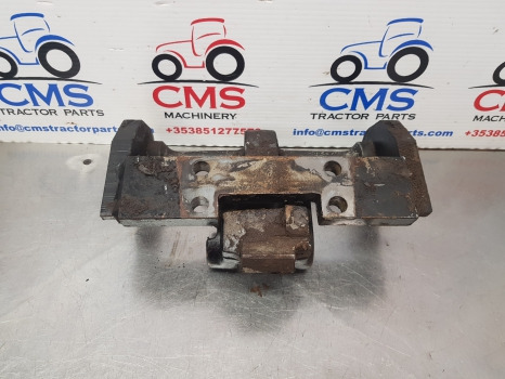 Case 4230, 4200 885xl Top Link Bracket 527229r91, 527229r91, 527229r92 - מתלה: תמונה 5 Case 4230, 4200 885xl Top Link Bracket 527229r91, 527229r91, 527229r92 - מתלה: תמונה 5