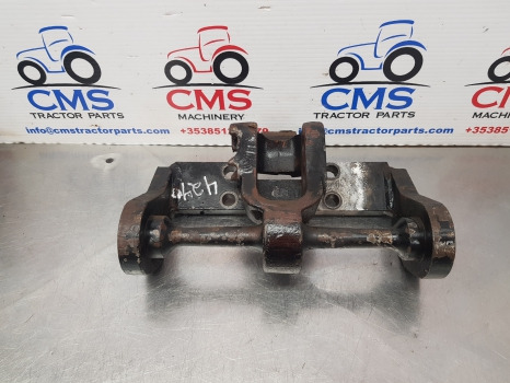 Case 4230, 4200 885xl Top Link Bracket 527229r91, 527229r91, 527229r92 - מתלה: תמונה 1 Case 4230, 4200 885xl Top Link Bracket 527229r91, 527229r91, 527229r92 - מתלה: תמונה 1