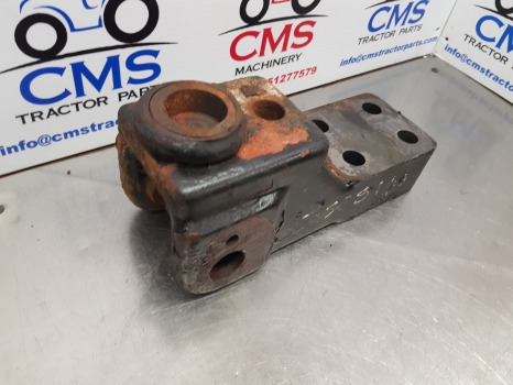 Case 5140, 5130, 5120, 5150, 5240, 5250 Lift Arm Draft Sensor Bracket 1348144c1 - מתלה: תמונה 2 Case 5140, 5130, 5120, 5150, 5240, 5250 Lift Arm Draft Sensor Bracket 1348144c1 - מתלה: תמונה 2