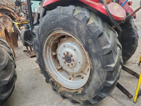 Case Jx, Jxu, Farmall New Holland Tdd, Jx80 Rear Wheel Rim 16.9r34 - חישוק עבור מכונה חקלאית: תמונה 1 Case Jx, Jxu, Farmall New Holland Tdd, Jx80 Rear Wheel Rim 16.9r34 - חישוק עבור מכונה חקלאית: תמונה 1