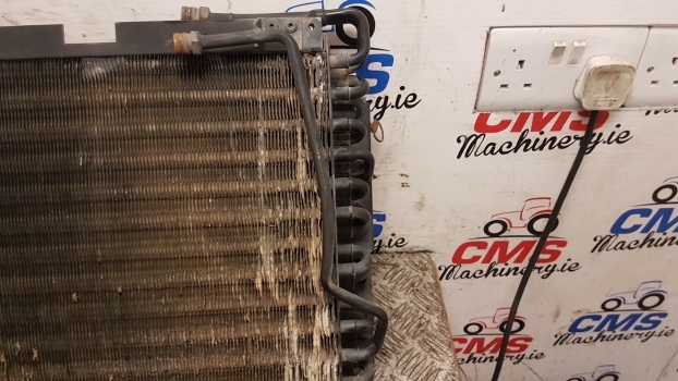 Case New Holland Tm Mxm 120 Condenser Radiator 82019425; 82023592; 82033407 - מעבה עבור טרקטור חקלאי: תמונה 2 Case New Holland Tm Mxm 120 Condenser Radiator 82019425; 82023592; 82033407 - מעבה עבור טרקטור חקלאי: תמונה 2