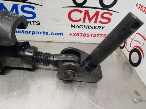 Case Puma, Maxxum Series Puma 175 Stabiliser, Stabilizer 87391930, 51575843 - מתלה: תמונה 4 Case Puma, Maxxum Series Puma 175 Stabiliser, Stabilizer 87391930, 51575843 - מתלה: תמונה 4