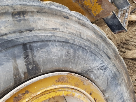 Caterpillar 966 G Ii Complete Wheel Rim Complete Tyre 26.5 R25 127-4782 - חבילת גלגלים וצמיגים עבור מכונה חקלאית: תמונה 5 Caterpillar 966 G Ii Complete Wheel Rim Complete Tyre 26.5 R25 127-4782 - חבילת גלגלים וצמיגים עבור מכונה חקלאית: תמונה 5