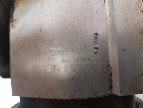 Claas Ares 836, 816, 826, Mf 5400, 6200series, Hydraulic Pump Rexroth 6005030659 - משאבה הידרולית עבור טרקטור חקלאי: תמונה 4 Claas Ares 836, 816, 826, Mf 5400, 6200series, Hydraulic Pump Rexroth 6005030659 - משאבה הידרולית עבור טרקטור חקלאי: תמונה 4
