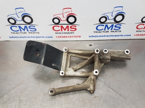 Claas Arion 530, 500, Cmatic,hexashift Alternator Support 0022356030, 0021608072 - אלטרנטור עבור טרקטור חקלאי: תמונה 4 Claas Arion 530, 500, Cmatic,hexashift Alternator Support 0022356030, 0021608072 - אלטרנטור עבור טרקטור חקלאי: תמונה 4
