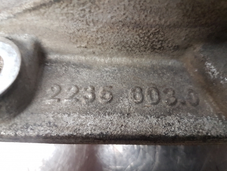 Claas Arion 530, 500, Cmatic,hexashift Alternator Support 0022356030, 0021608072 - אלטרנטור עבור טרקטור חקלאי: תמונה 5 Claas Arion 530, 500, Cmatic,hexashift Alternator Support 0022356030, 0021608072 - אלטרנטור עבור טרקטור חקלאי: תמונה 5