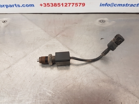 Claas Arion 640, 500, 600 Cmatic, Hexashift Brake Sensor 770006322, 835898 - חיישן עבור טרקטור חקלאי: תמונה 1 Claas Arion 640, 500, 600 Cmatic, Hexashift Brake Sensor 770006322, 835898 - חיישן עבור טרקטור חקלאי: תמונה 1