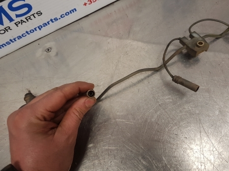 Claas Arion 640, 500, 600 Hexashift. Cmatic Glow Plug Wiring Loom 0011468770 - כבלים/ רתמת חוט עבור טרקטור חקלאי: תמונה 5 Claas Arion 640, 500, 600 Hexashift. Cmatic Glow Plug Wiring Loom 0011468770 - כבלים/ רתמת חוט עבור טרקטור חקלאי: תמונה 5