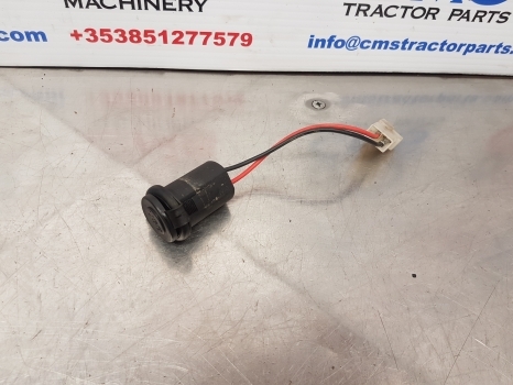 Claas Arion 640, 500, 600 Usb Switch Panel 0011274631 - מערכת חשמל עבור טרקטור חקלאי: תמונה 1 Claas Arion 640, 500, 600 Usb Switch Panel 0011274631 - מערכת חשמל עבור טרקטור חקלאי: תמונה 1