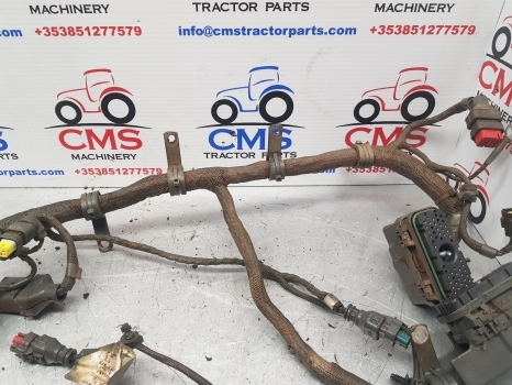 Claas Arion 640 A36 Engine Wiring Loom - כבלים/ רתמת חוט עבור טרקטור חקלאי: תמונה 5 Claas Arion 640 A36 Engine Wiring Loom - כבלים/ רתמת חוט עבור טרקטור חקלאי: תמונה 5