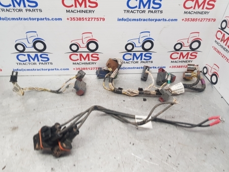 Claas Arion 640 Cab Wiring Loom 0022371370, 0022371372, 22371370, 22371372 - כבלים/ רתמת חוט עבור טרקטור חקלאי: תמונה 4 Claas Arion 640 Cab Wiring Loom 0022371370, 0022371372, 22371370, 22371372 - כבלים/ רתמת חוט עבור טרקטור חקלאי: תמונה 4