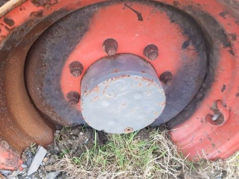 Claas Scorpion 732, 736, 741 Front Axle Hub Rhs Complete 0019230840, - סרן קדמי: תמונה 1 Claas Scorpion 732, 736, 741 Front Axle Hub Rhs Complete 0019230840, - סרן קדמי: תמונה 1