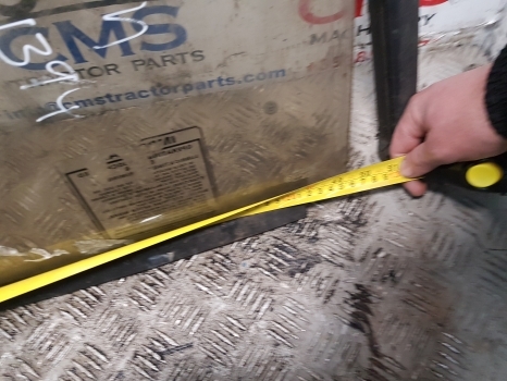 חלון וחלקים עבור טרקטור חקלאי David Brown Case 90, 94 Series 1290, 1394, 1294 Windscreen   K262895  K303699: תמונה 8