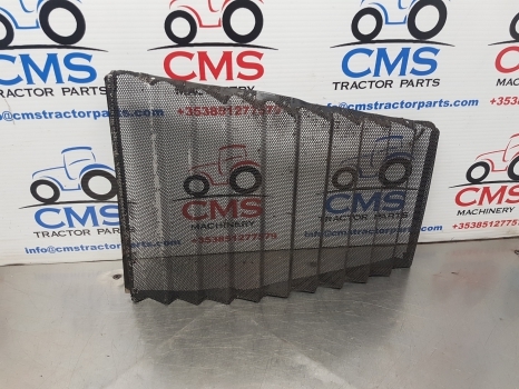 Deutz Agrotron 135, Agroton 100, 4.xx, 6.xx Engine Side Grille Lhs 04411117 - גריל: תמונה 1 Deutz Agrotron 135, Agroton 100, 4.xx, 6.xx Engine Side Grille Lhs 04411117 - גריל: תמונה 1