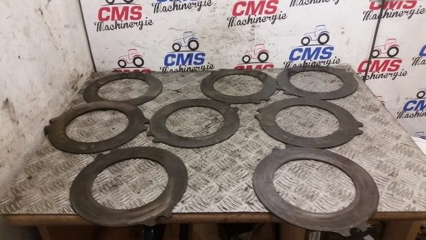 Deutz Agrotron 6.15 Rear Axle Brake Disc Plate Set 04417528 - דיסק בלמים עבור טרקטור חקלאי: תמונה 1 Deutz Agrotron 6.15 Rear Axle Brake Disc Plate Set 04417528 - דיסק בלמים עבור טרקטור חקלאי: תמונה 1